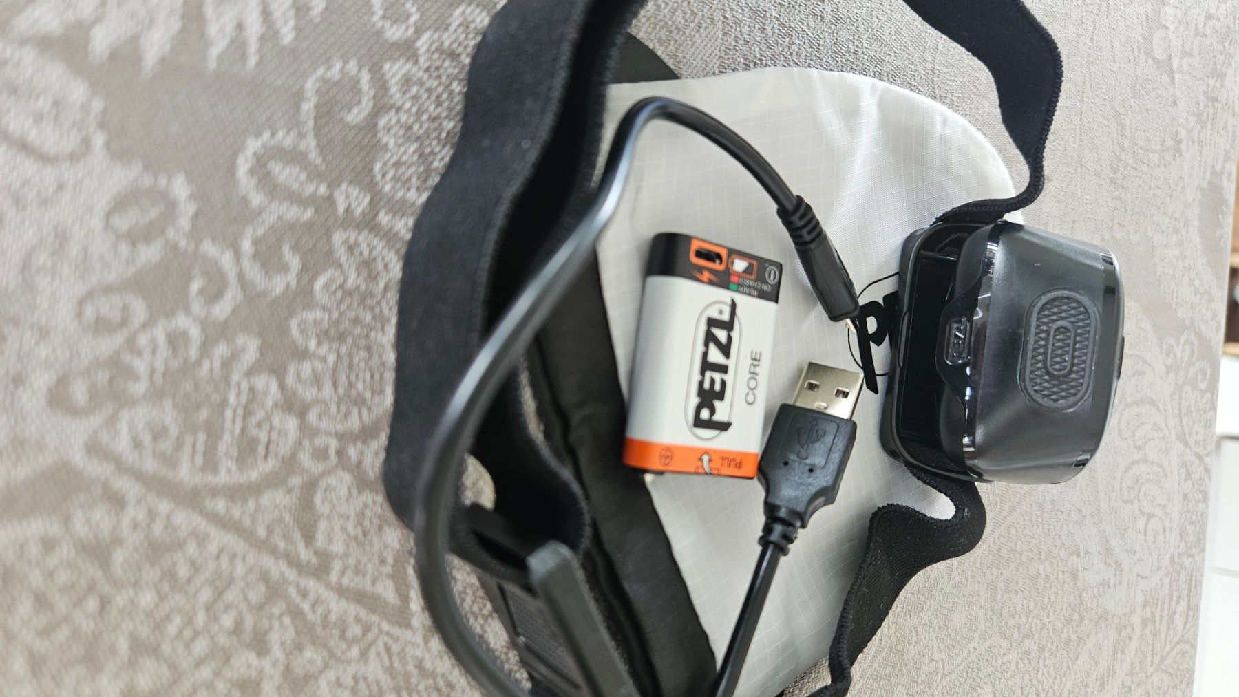 Petzl Lampes: Petzl Tactikka+ – D'occasion à Basel par marsty118 3