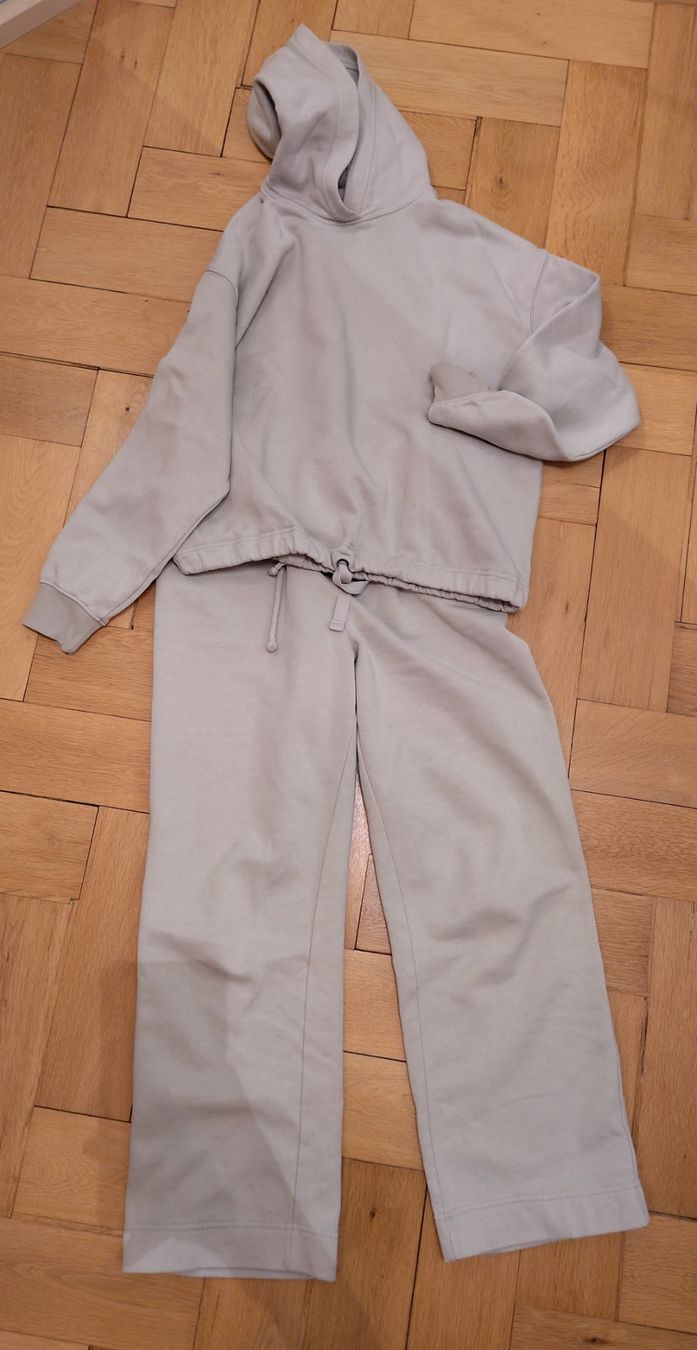 H&M Tute: Jogginganzug – Usato da Bern venduto da Linii