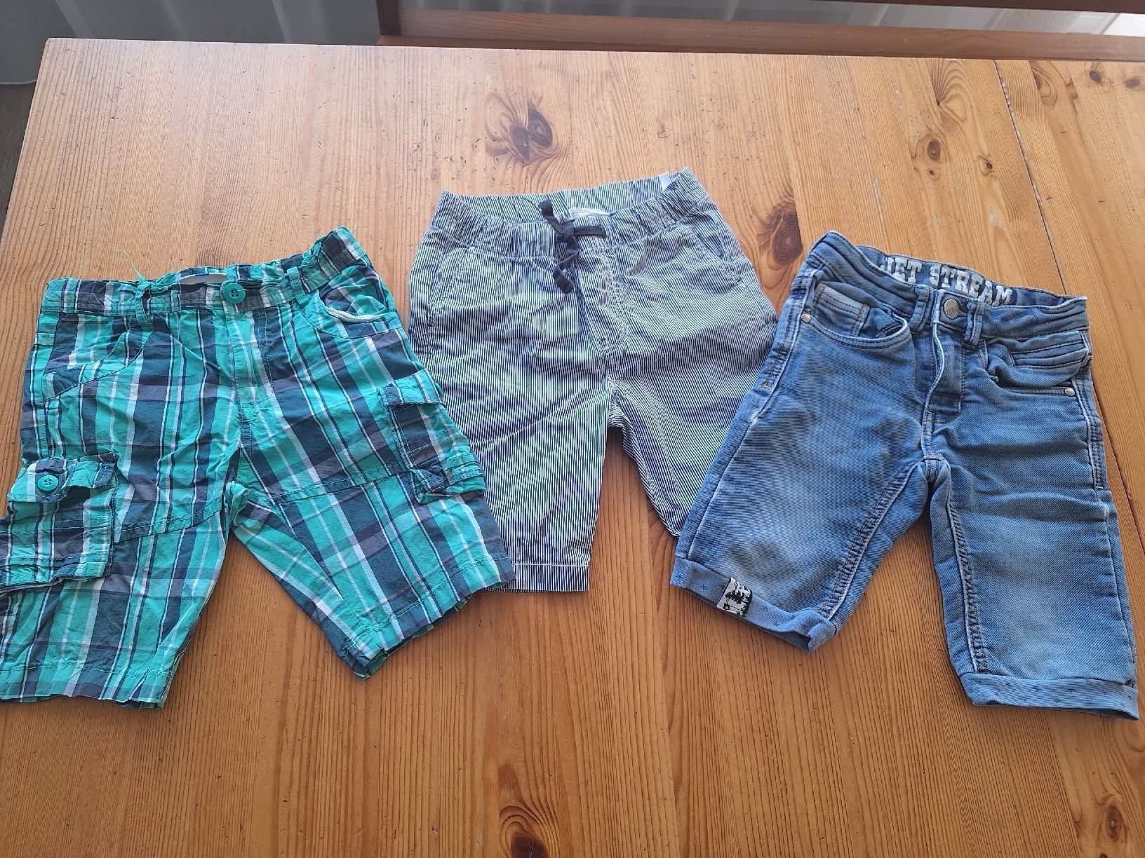 Lotti & Set di vestiti: Sommerset 122/128 – Usato da Aesch BL venduto da ChezToKa 1