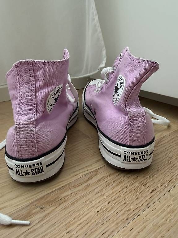 Scarpe da uomo: Converse Chuck Taylor All Star High-Top Trainers – Usato da Zollikon venduto da kri_w2wh 1