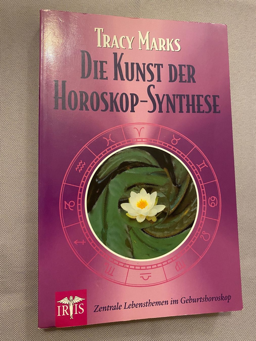 Libri: Die Kunst der Horoskop - Synthese Marks Iris Verlag Buch – Usato da Basel venduto da him_5r5n