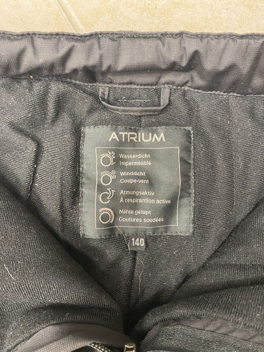 Pantalons: Skihosen Atrium Gr. 140 – D'occasion à Stäfa par Protea3 2