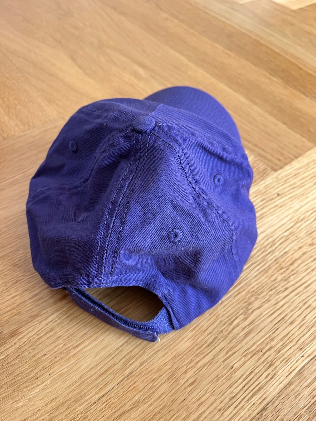 Copricapi, berretti & cappellini: Toy Tonics Cap – Violett – Usato da Zürich venduto da bretxo 3