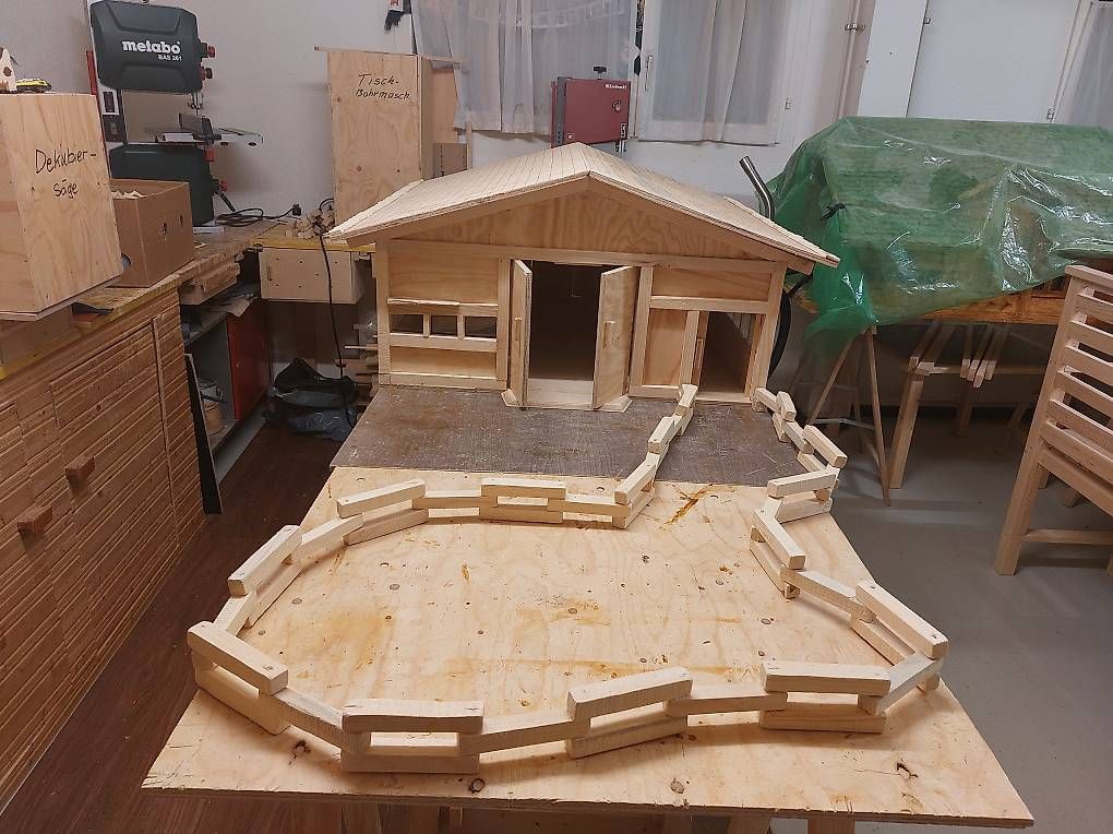 Giocattoli: Moderner Luxus Bauernhof aus Holz – Nuovo (secondo la descrizione) da Bätterkinden venduto da marzaeka