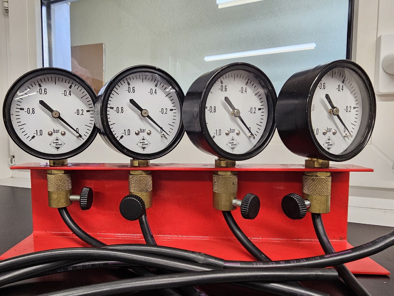 Mesurer: Vergaser Synchrontester – D'occasion à Burgistein par chillyB 3