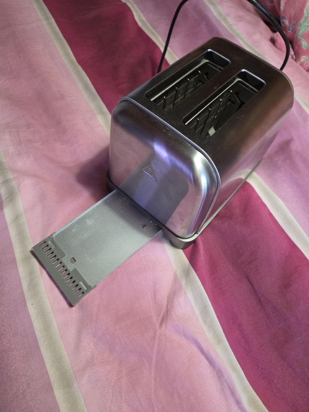 Cuisinart Elettrodomestici da cucina: Grille pain acier Cuisinart – Usato da Genève venduto da nat_xxb5 3
