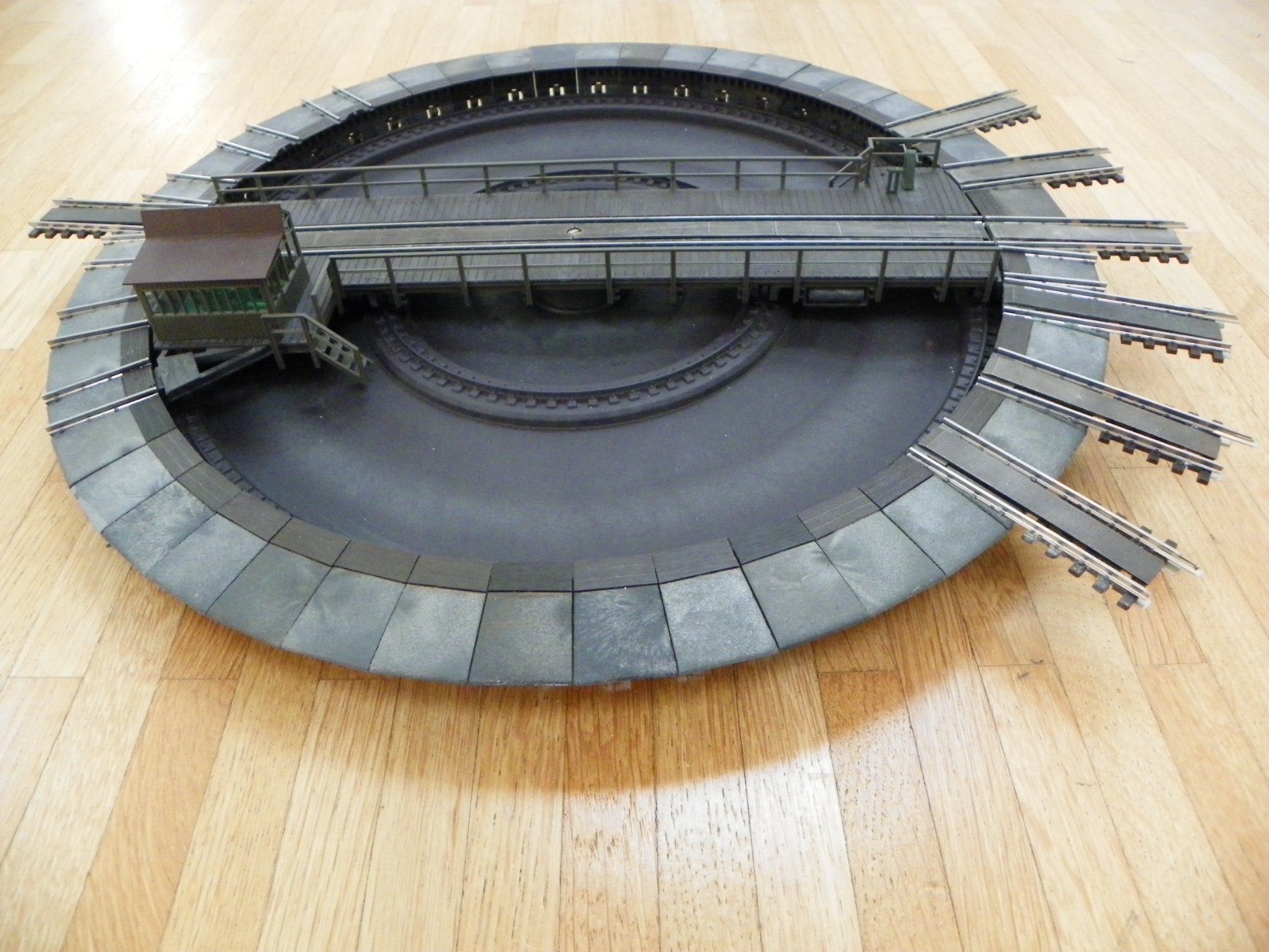 Märklin Modellini di ferrovie: Märklin 7286 Drehscheibe H0 – Usato da Kriens venduto da mel_r9w8 2