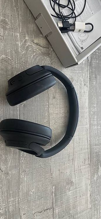 Kopfhörer: Casque Sony filiaire ou en Bluetooth  – Gebraucht aus Saxon von tho_vtq6