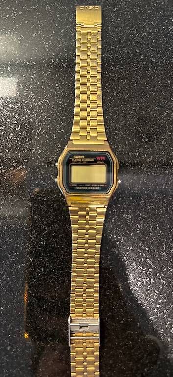 Orologi: Casio Uhr – Usato da Wermatswil venduto da Flowerpower30 1