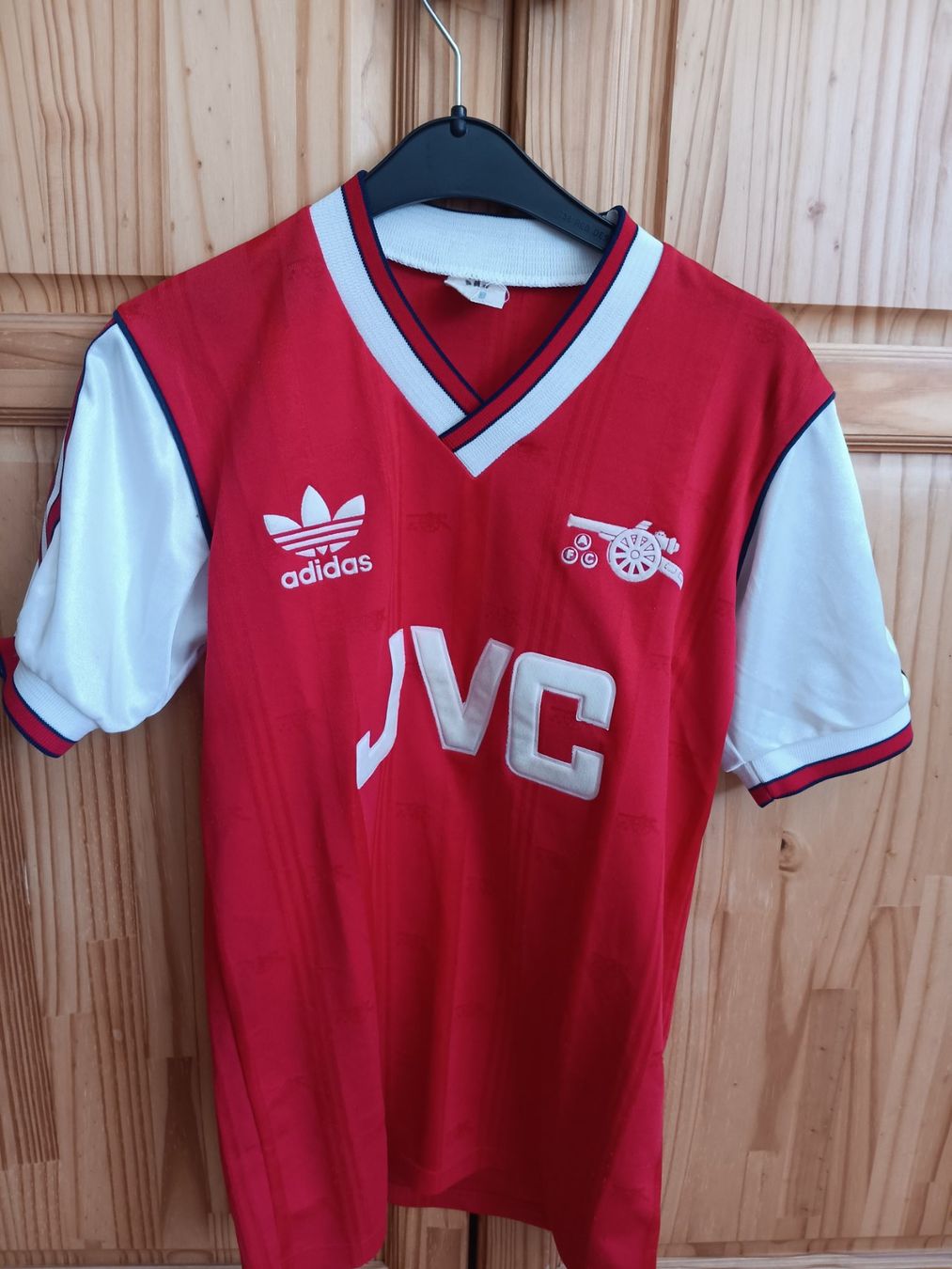 Adidas Canottiere & Pantaloni: Arsenal original 1987 – Usato da Neuchâtel venduto da den_7x9p