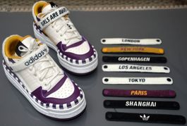 Sneakers Adidas Girls Are Awesome .38