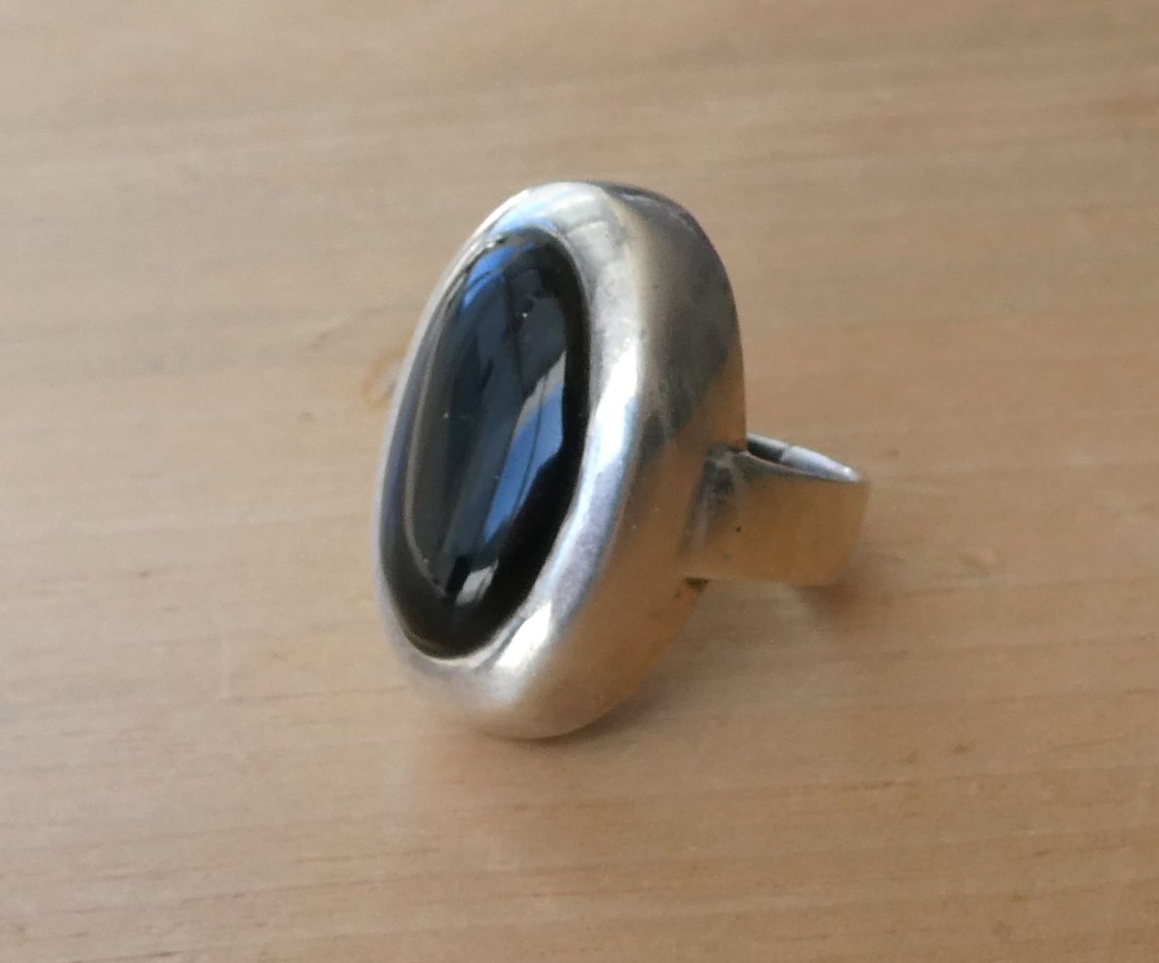 Onyx Anelli: Ring Silber 925er mit Onyx – Usato da Beromünster venduto da legolas_mt-gd