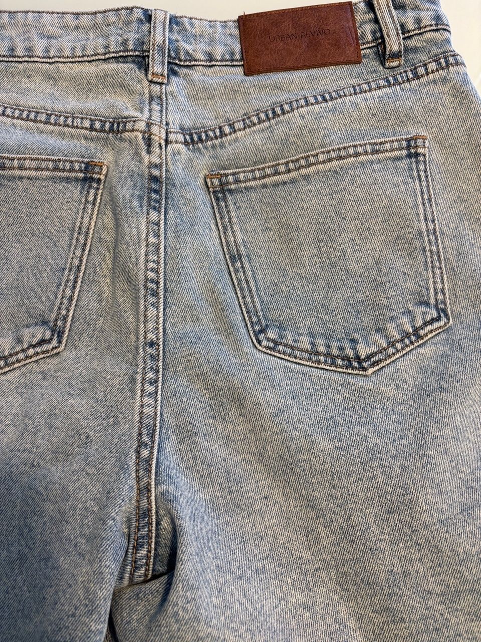 Jeans: Jeansshorts – Usato da Eglisau venduto da SAM240186 3