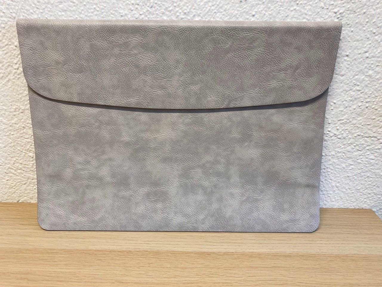 Borse: Laptop Tasche NEU – Nuovo (secondo la descrizione) da Zumikon venduto da Frauenecke