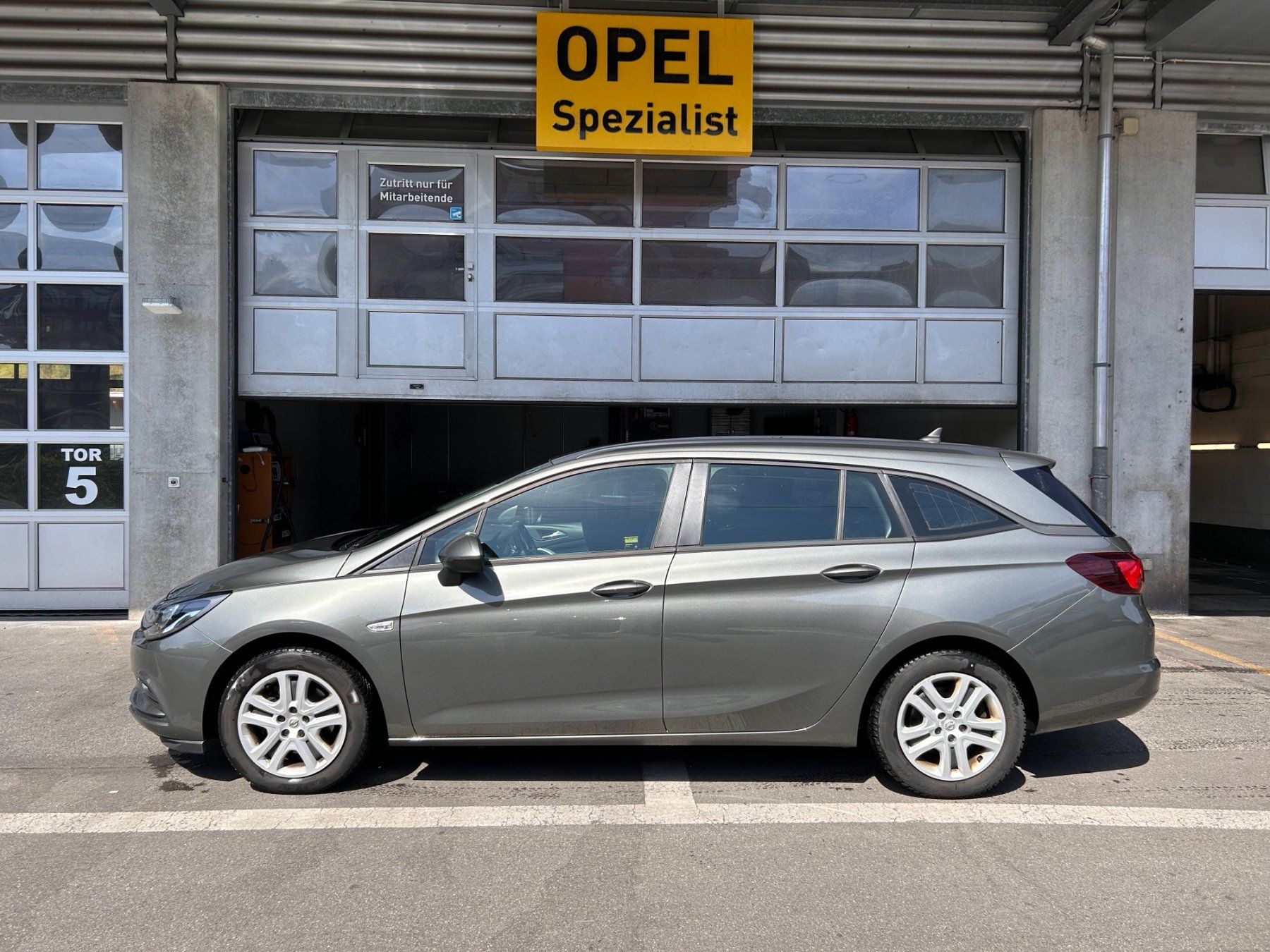 Opel Automobili: Opel Astra K ST 1.6 CDTI Enjoy – Usato da Adliswil venduto da RuckstuhlAdliswil 1