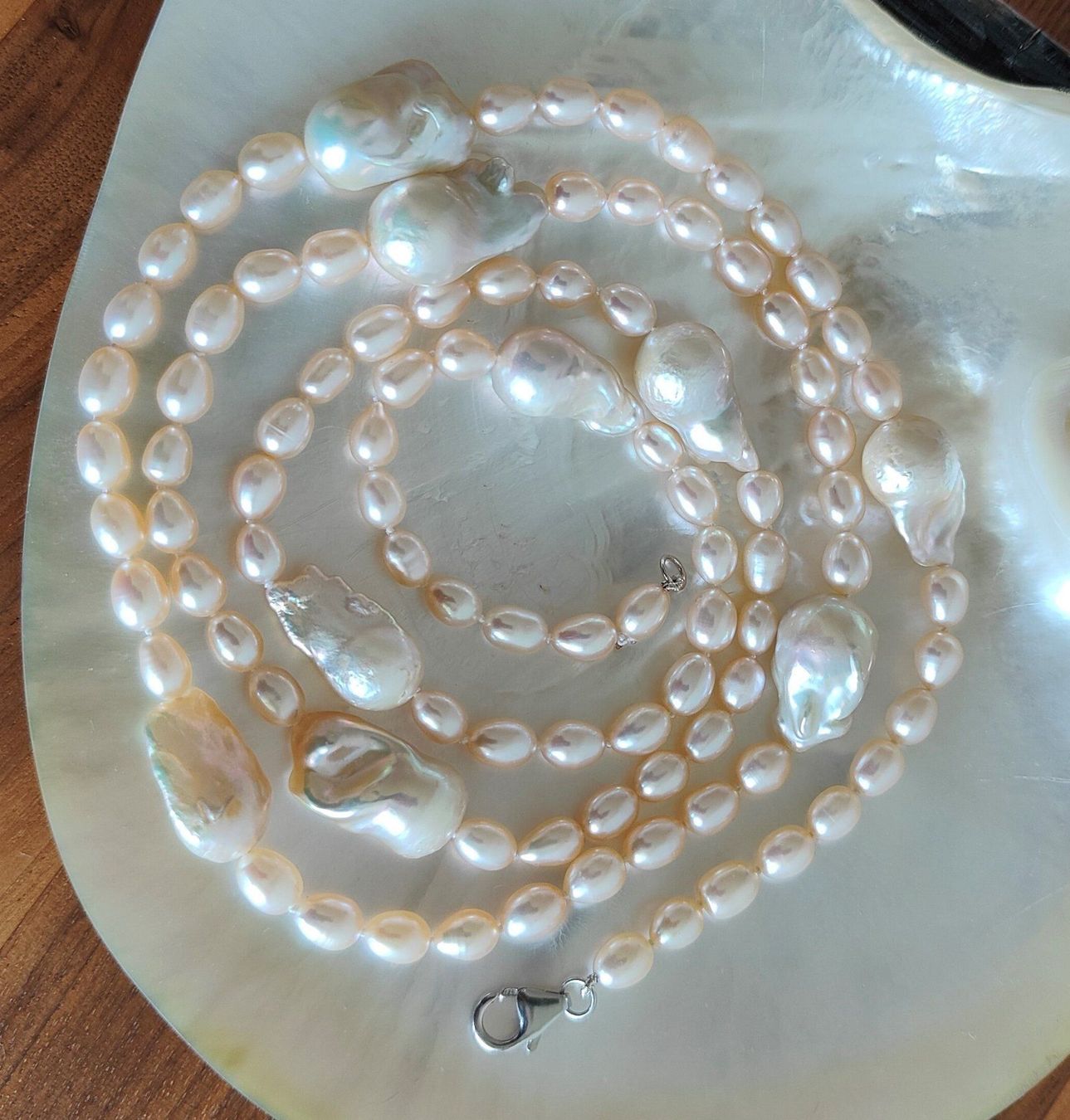 Catenine: Süsswasserperlenkette, 95cm – Nuovo e nell'imballaggio originale da Rümlang venduto da 21f 6
