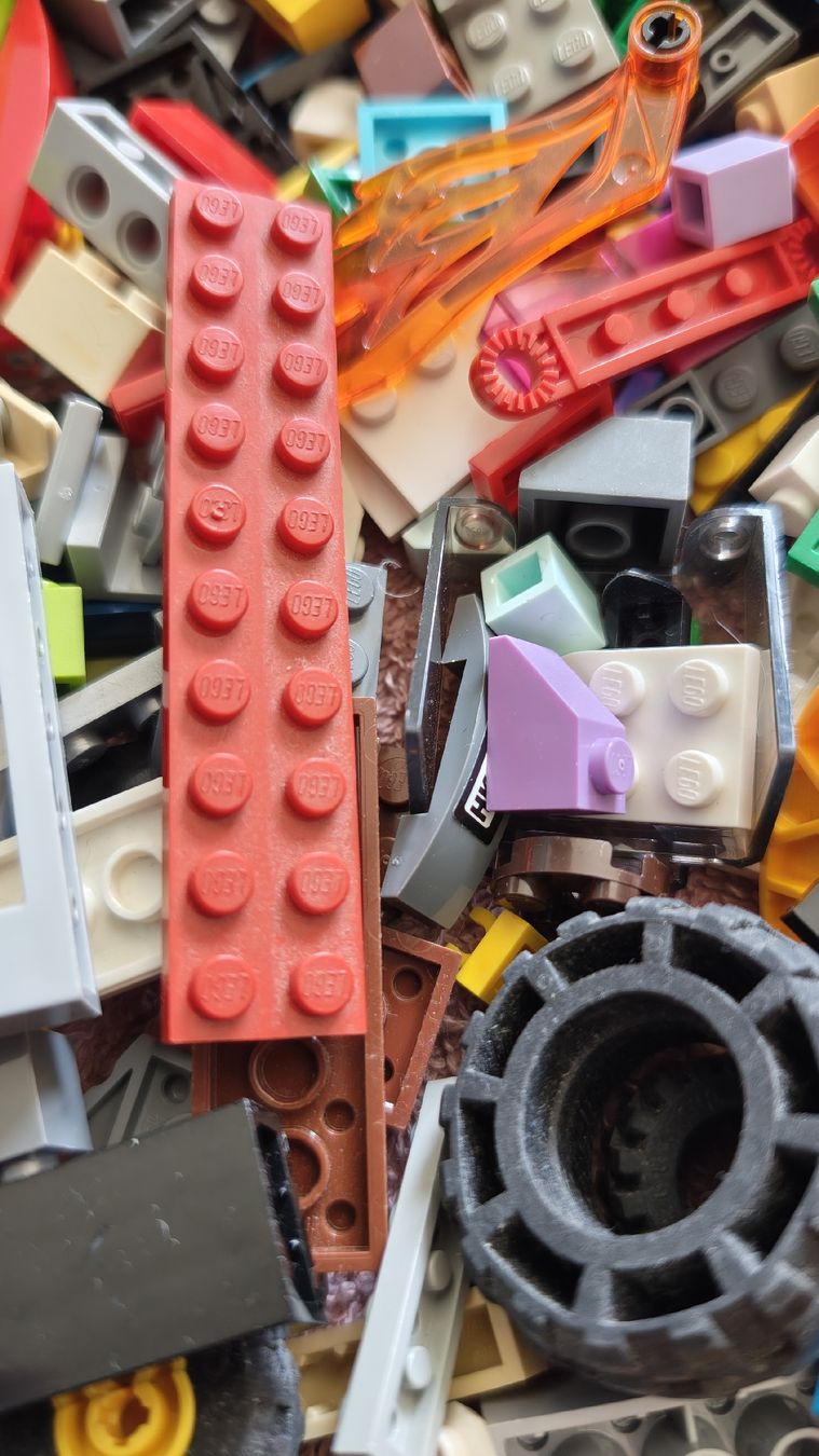 Lego Giocattoli: Lego "Schrott" ca 2,6 Kilo – Usato da Effretikon venduto da Superkarin7 3