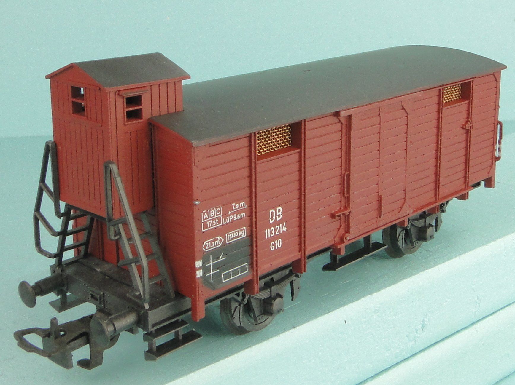 Liliput Modellini di ferrovie: Liliput DB Wagen mit Bremserhaus – Usato da Bülach venduto da cann11 1