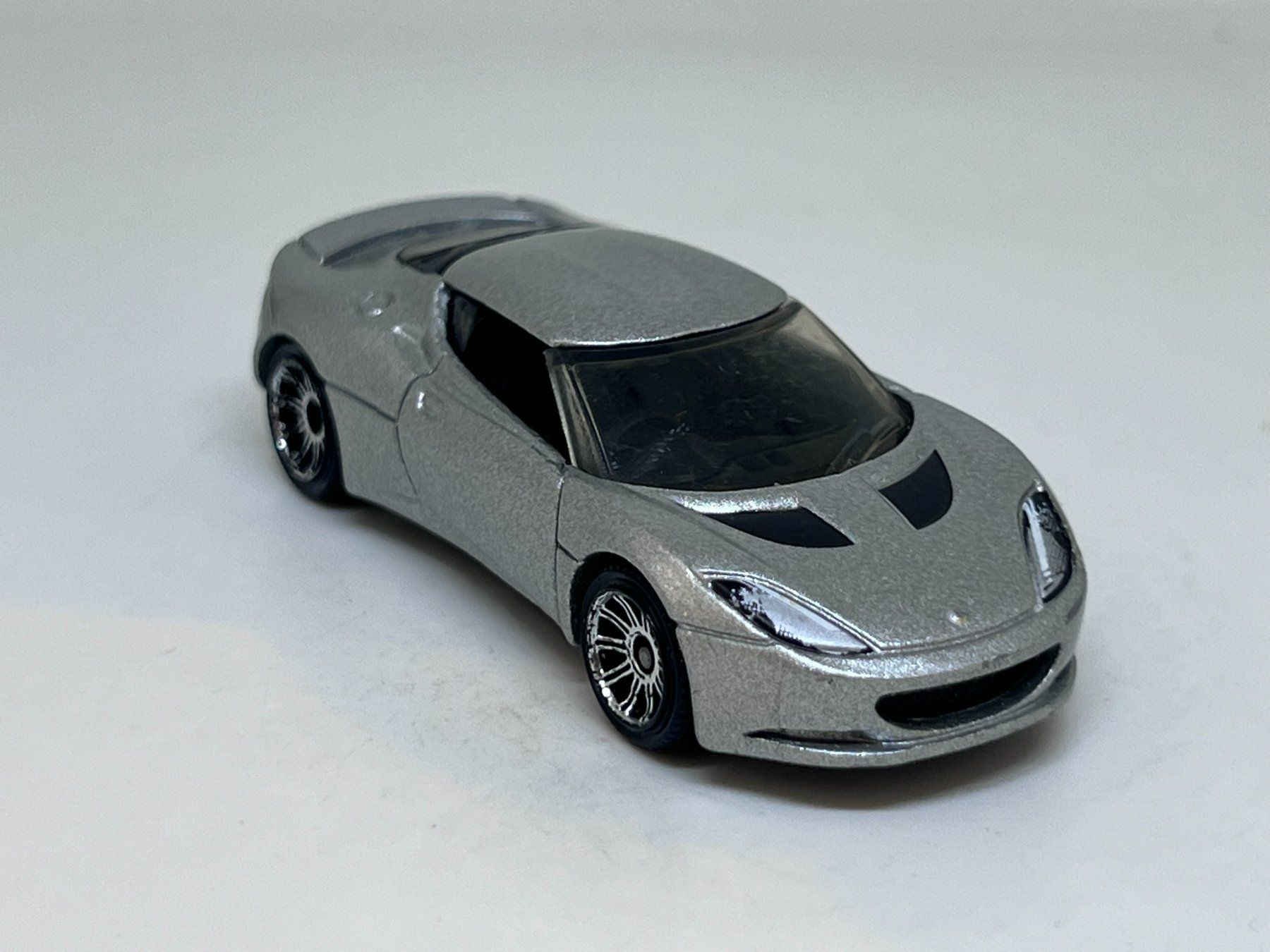 Matchbox Modellini d'auto: Matchbox Lotus 2008 #708 – Usato da Wildegg venduto da LaaBoutique