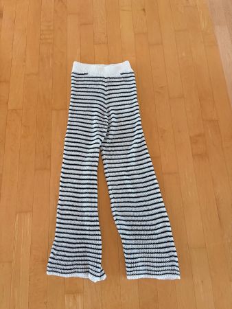 Stoffhose schwarz-weiss gestreift