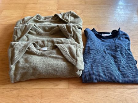 3 Baby Bodys Wolle 1 Body Woll Seide