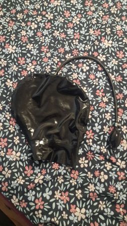latex maske