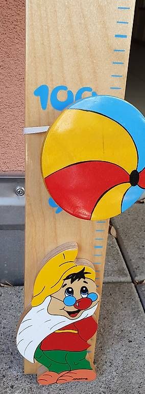 Giocattoli: Metro legno misuratore altezza bambini – Usato da Lugano venduto da Antonella68 1