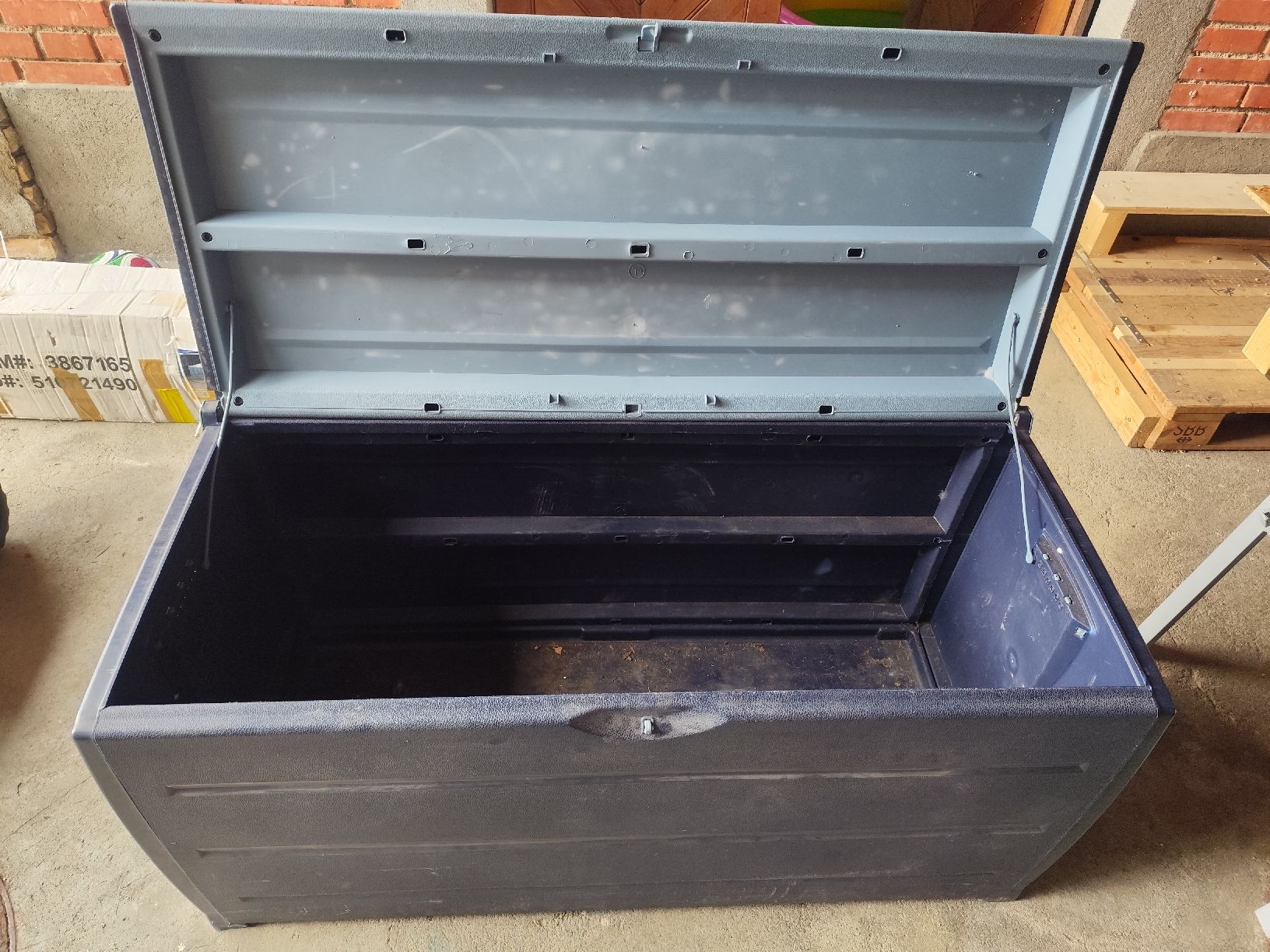 Box contenitori: Gartenbox/ Aufbewahrungskiste – Usato da Hellbühl venduto da 30R_R30