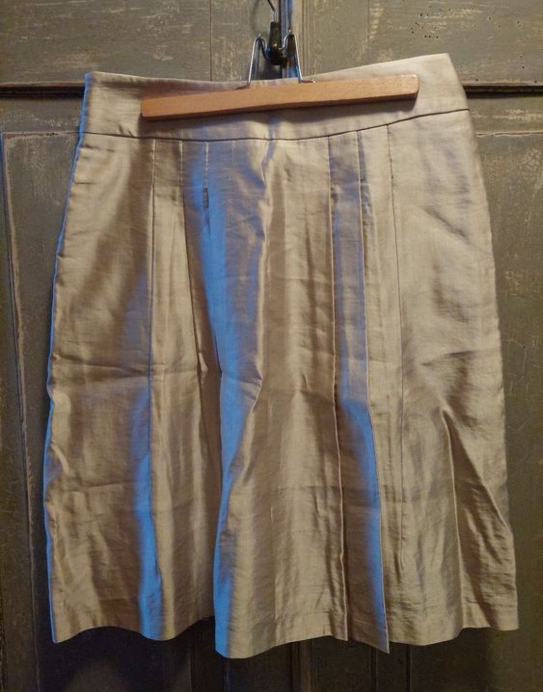 Massimo Dutti Gonne: Massimo Dutti . Midi Skirt - 38 – Nuovo (secondo la descrizione) da Biel/Bienne venduto da Smilla7 1