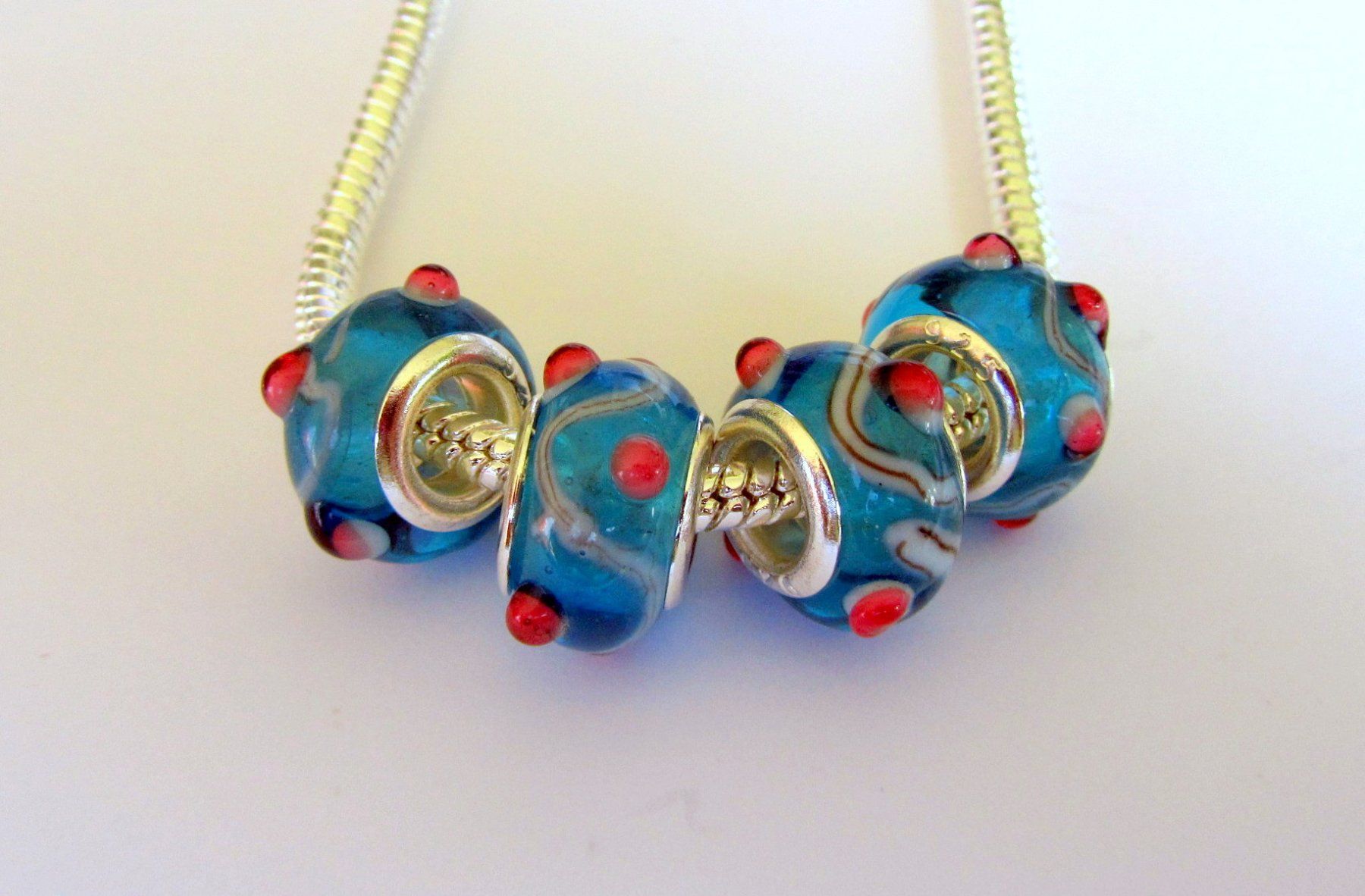 Perle (finte): Lampwork Himmelblaue Glasperle, Glass Bead – Nuovo (secondo la descrizione) da Langenthal venduto da flowersNbirds 2