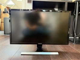 Samsung U28E590D Monitor
