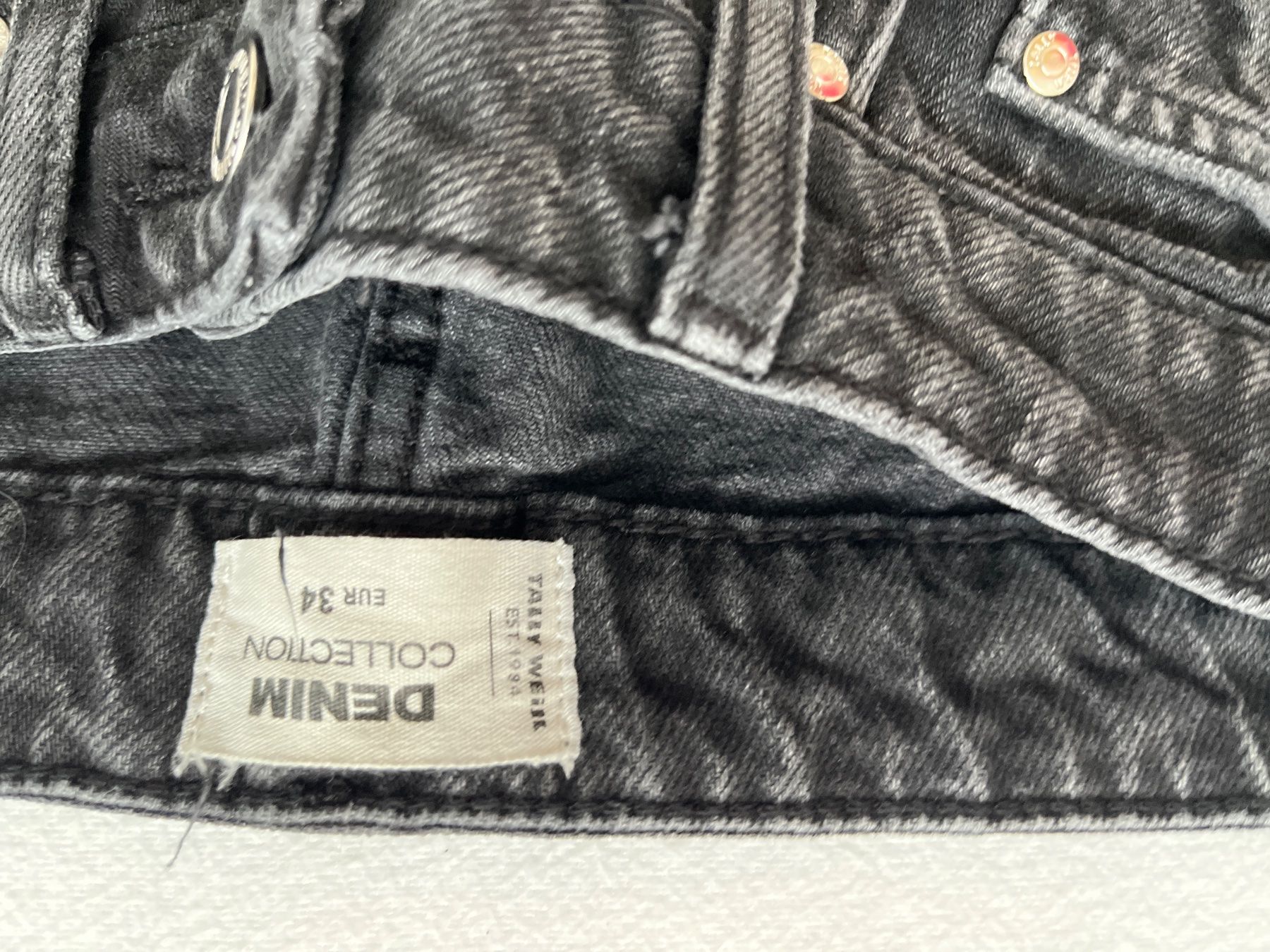 Tally Weijl Jeans: Tally weijl schwarze Jeans gr 34 – Usato da Adligenswil venduto da Phoenix2017 1