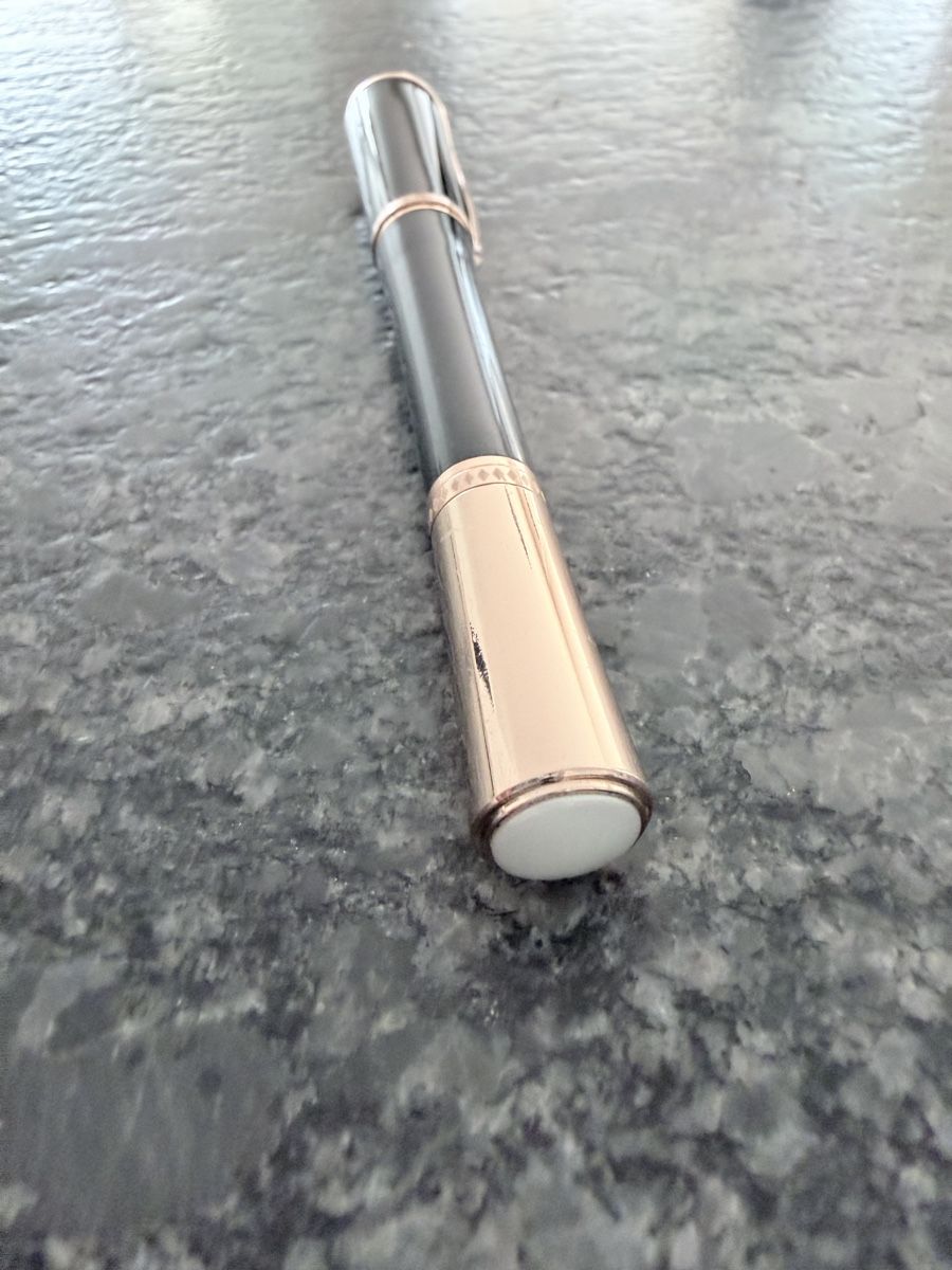 Montblanc Penna & Evidenziatori: Montblanc Rollerball Elegant mit Rosa Stein – Usato da Zürich venduto da Fisch2023 2