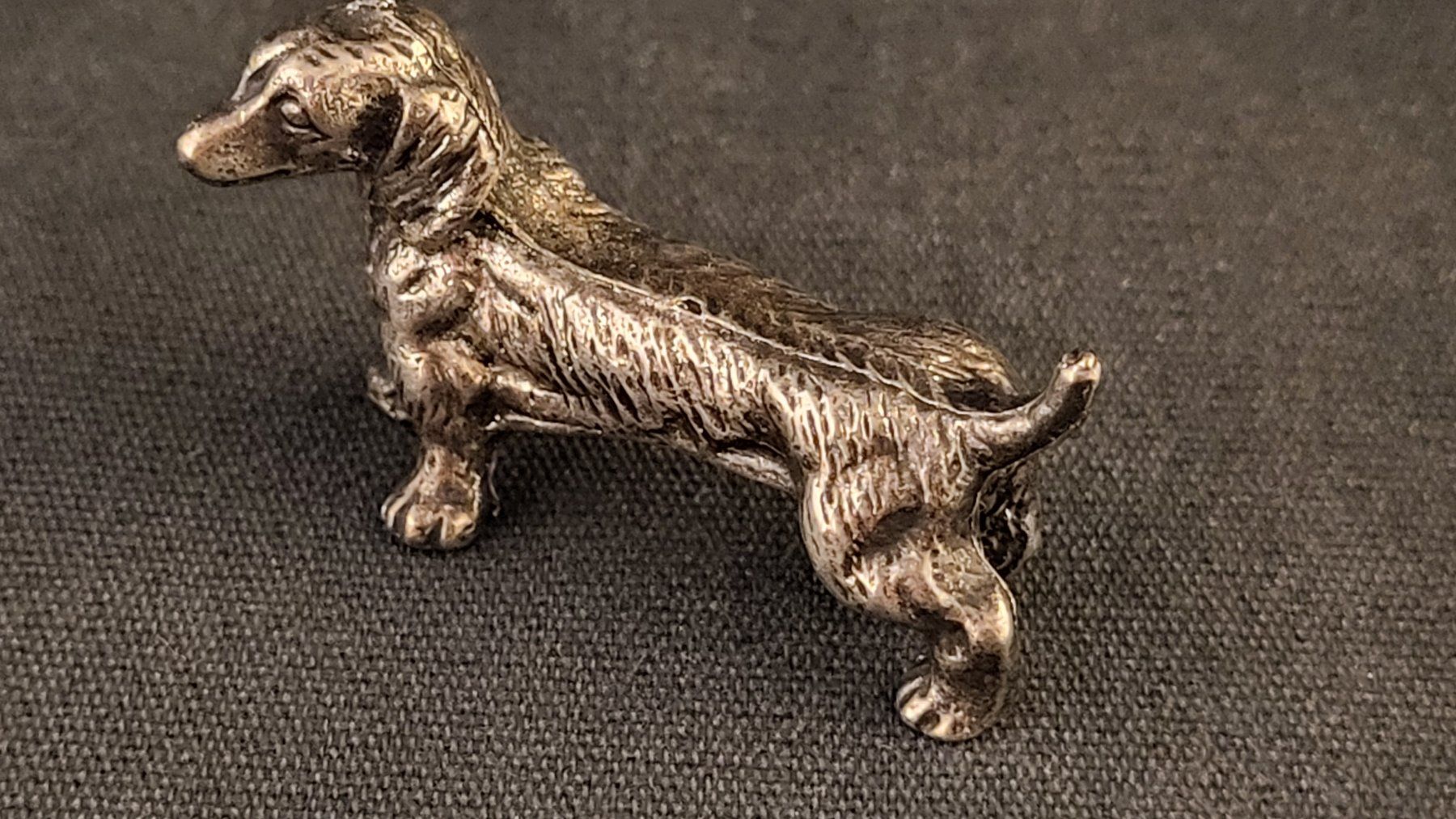 Statuette: Kleiner Metall-Dackel "III" – Usato da Basel venduto da spinne02 4