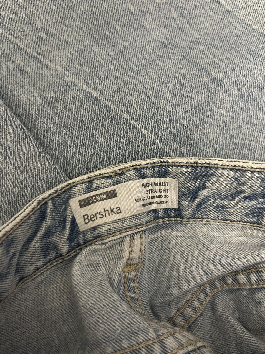 Bershka Jeans: Straight Leg Jeanshose – Gebraucht aus Bellikon von Ruth_62 2