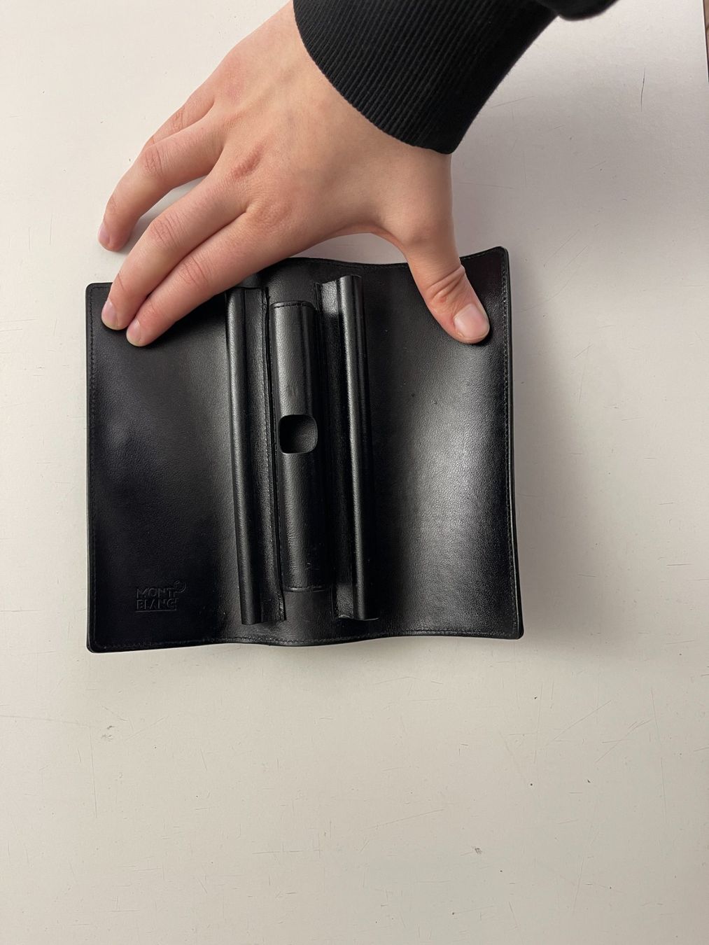 Montblanc Altro in Scrittura & Disegno: MontBlanc Füllfeder Etui – Usato da Winterthur venduto da Afreccia 1