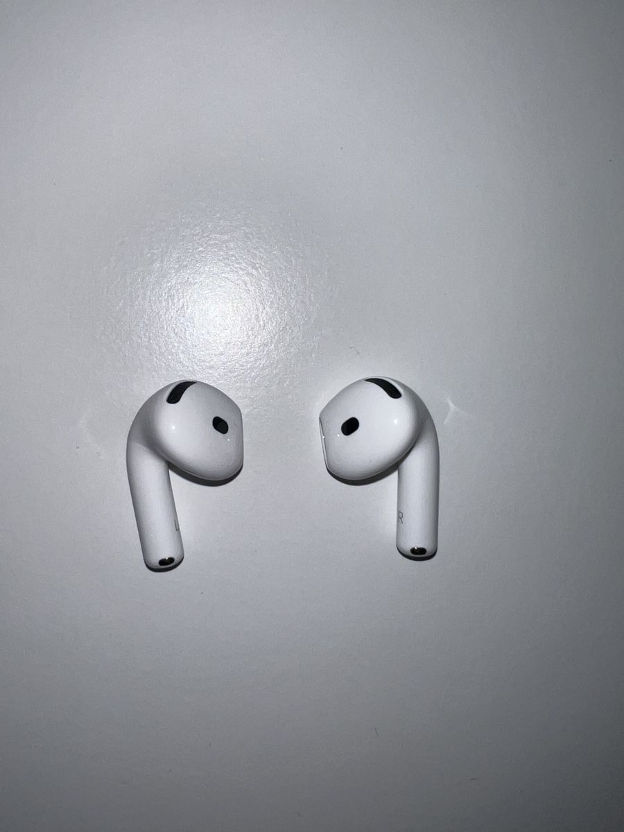 Apple Cuffie: AirPods 5 ANC – Nuovo (secondo la descrizione) da Lausanne venduto da luciano_RIC1 1