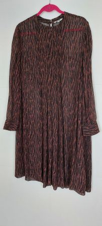 Tolles , trendiges Kleid