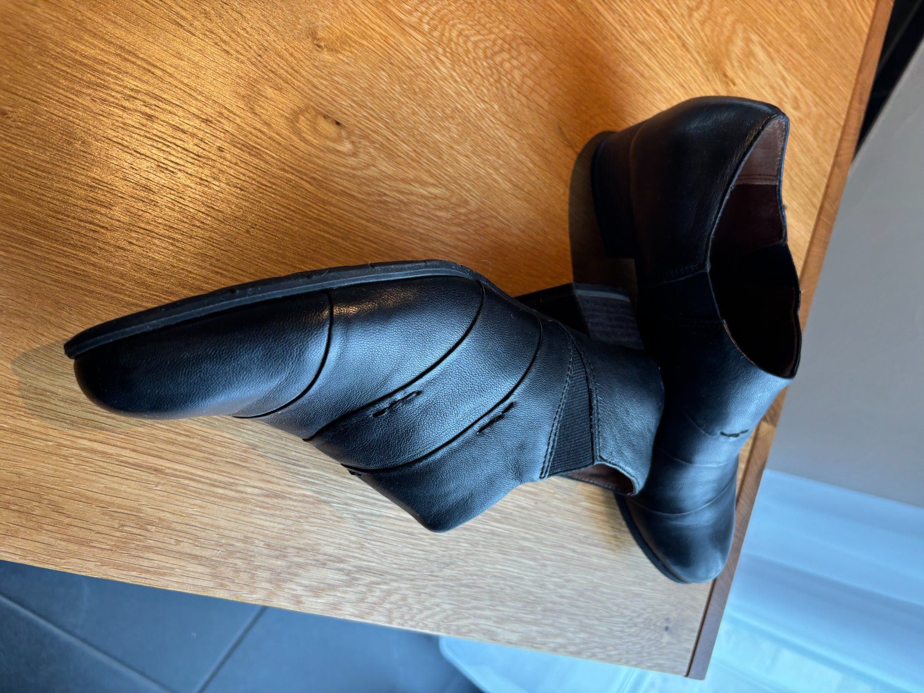 Scarpe da donna: Halbschuh schwarz, Tamaris, Grösse 7 oder 40.5 – Usato da Siblingen venduto da magnolia74 2