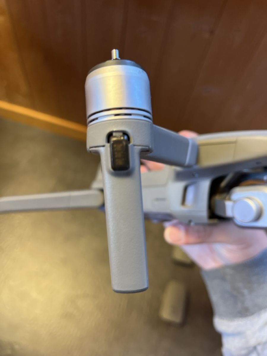 DJI RC Modellbau: DJI Mavic 2 Pro mit 3 Akkus – Defekt aus Langwies von ann_n88c 3