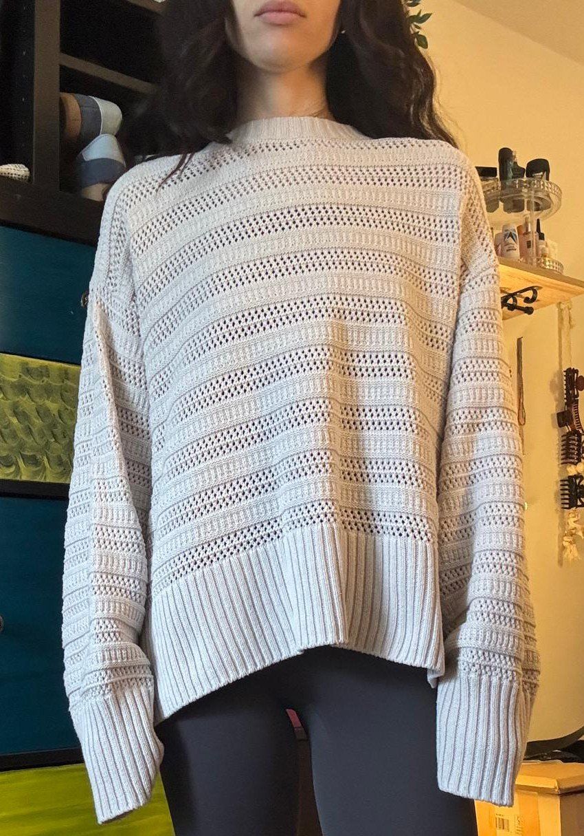 H&M Maglioni & Felpe: Gestrickter Oversize-Pullover, beige, Gr. L/XL – Usato da Bülach venduto da reaos
