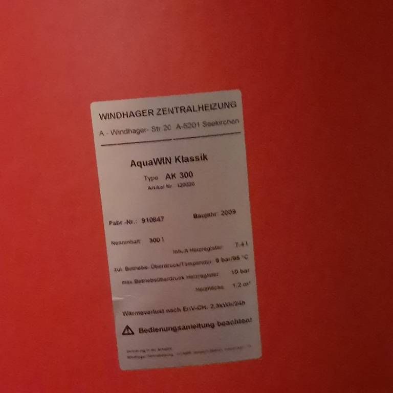 Windhager Radiatori: Chaudière à bois Windhager LogWIN Premium + Boiler sanitaire – Usato da Fully venduto da C4rr0n 2