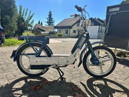 Vélomoteur Piaggio Ciao bleu et blanc expertisé