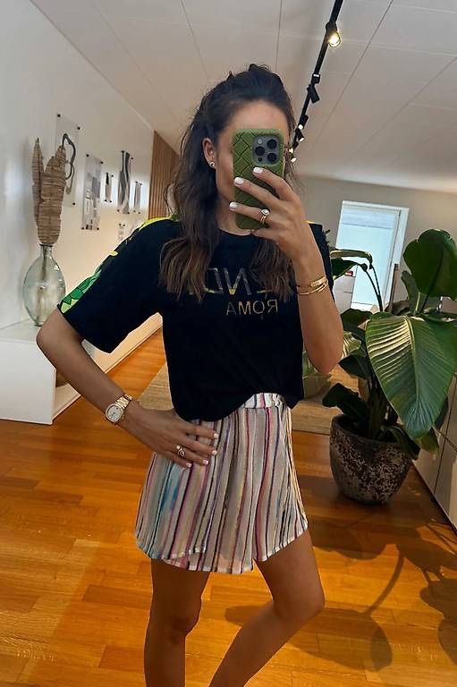 Missoni Pantaloni: MISSONI SHORTS – Nuovo (secondo la descrizione) da Schwyz venduto da bofb