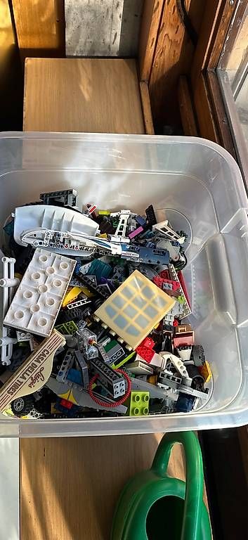 Kit di costruzioni: Legos en vrac – Usato da Plan-les-Ouates venduto da emma1981