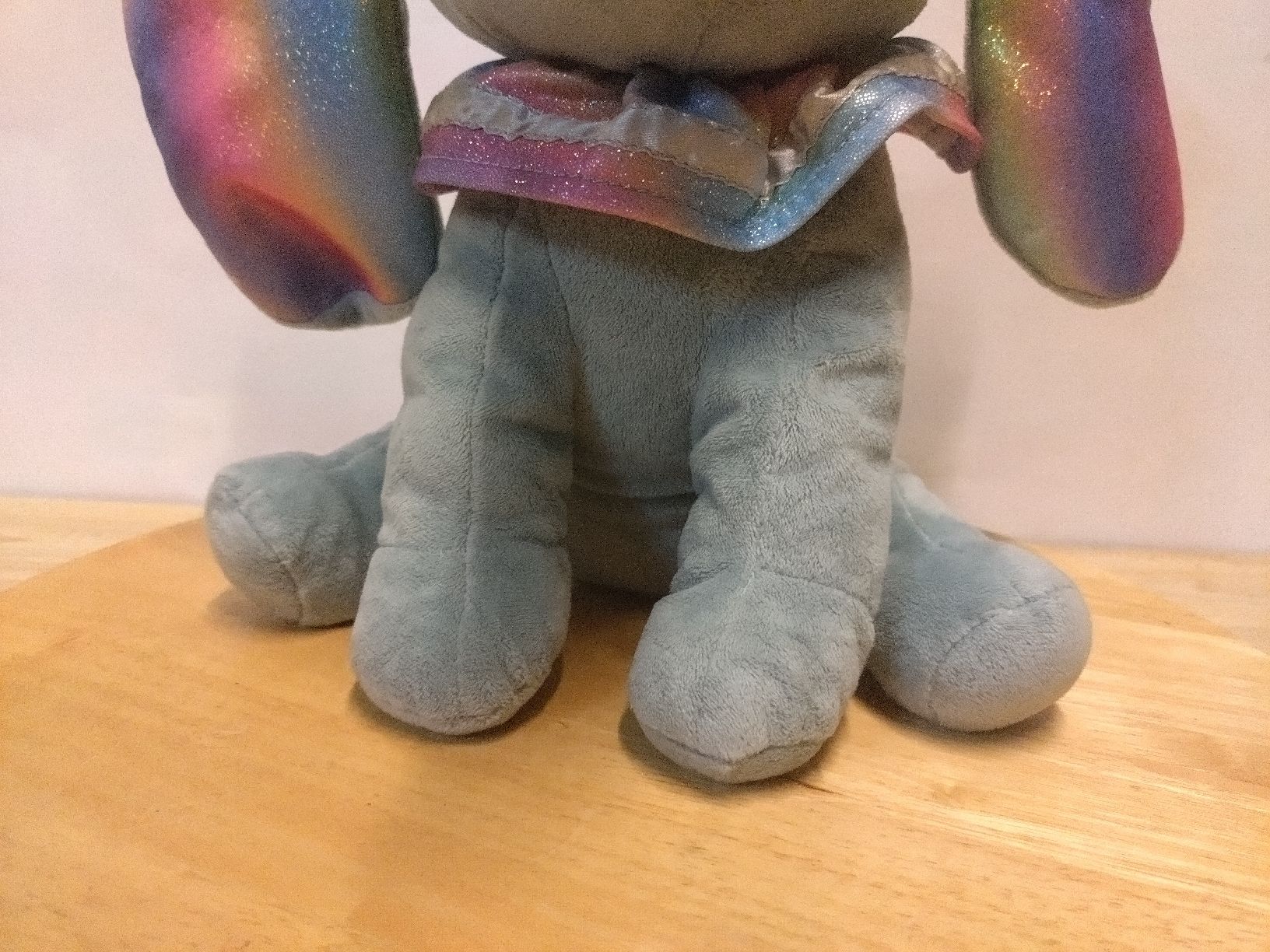 Disney Spielzeuge: Peluche Dumbo Disney éléphant multicolore 35cm – Gebraucht aus Farvagny-le-Grand von LaCaverne 3