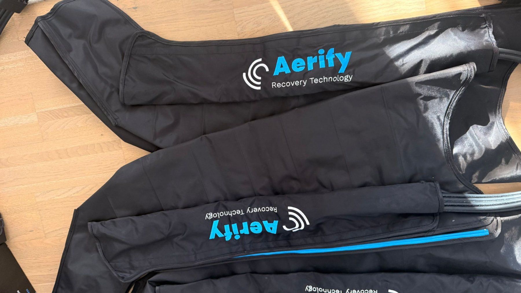 Massagegeräte: Aerify Lymphadrainage Hose – Gebraucht aus Grabs von vec_d28q 2