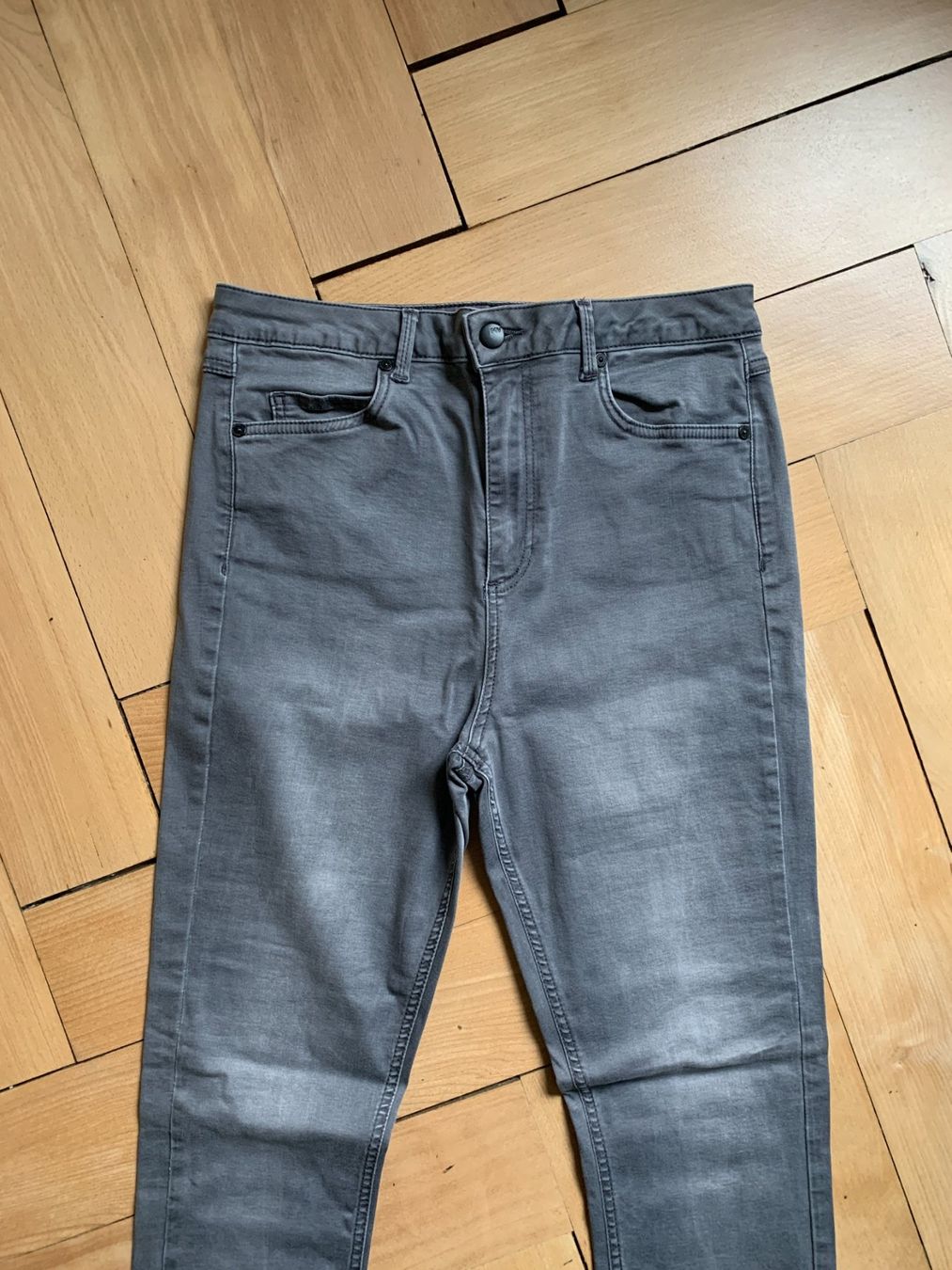 Jeans: MINT VELVET - Jeans hellgrau 40 – Gebraucht aus Zürich von Diazaio 1