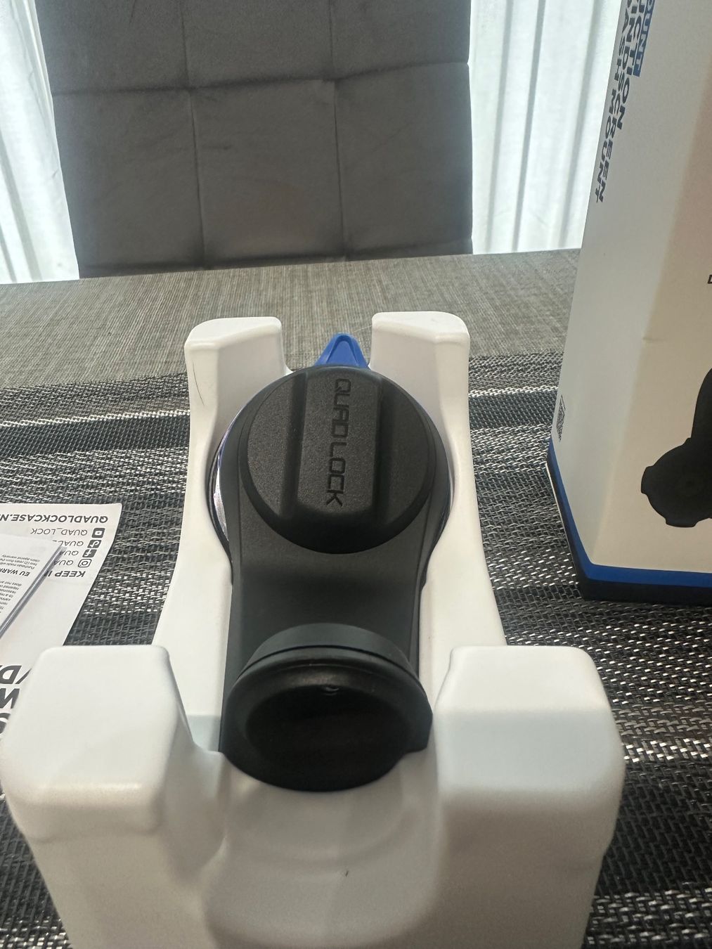 Quad Lock Staffe: Quad Lock Car Mount V6 – Nuovo (secondo la descrizione) da Gossau (ZH) venduto da DSCapeta 2