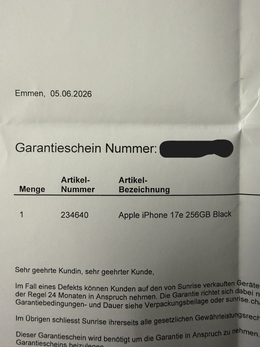 Apple Telefoni cellulari / Smartphones: iPhone 17e 256GB Black, ungeöffnet – Nuovo e nell'imballaggio originale da Burg AG venduto da AndiAG 3